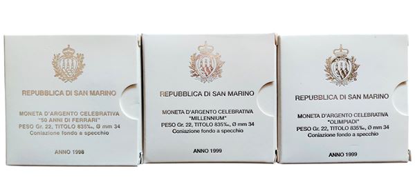 San Marino 1998-1999: 3 confezioni contenenti altrettante monete celebrative Fondo Specchio (proof) in argento (3 X 10000 Lire).