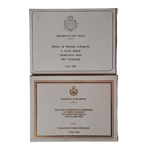 San Marino 1992: 2 dittici celebrativi del XXV Olimpiade, contenente quattro monete, di cui 2 FdC e 2 Fondo Specchio in argento (2 X 500 + 2 X 1.000 Lire).