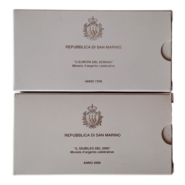 San Marino 1999-2000: due cofanetti contenenti 4 monete Fondo Specchio (proof) in argento.