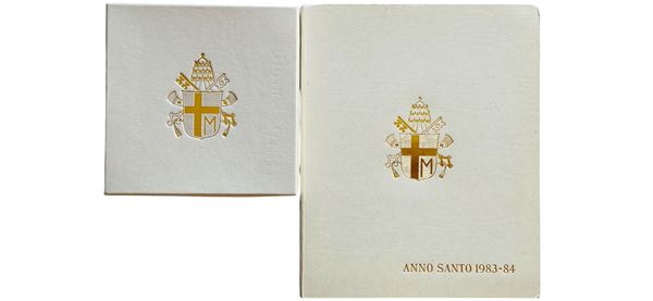 Vaticano 1983-1984: 2 confezioni contenenti 3 monete FdC da 500 e 1000 Lire in argento.