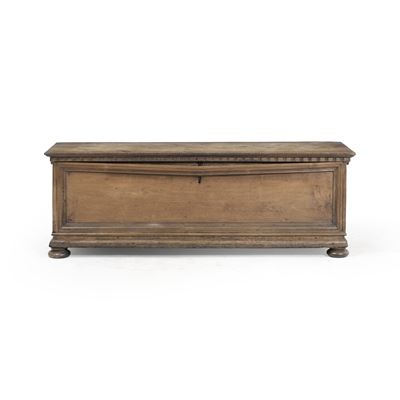 Cassapanca in legno, XVIII secolo, cm 159x56x56
