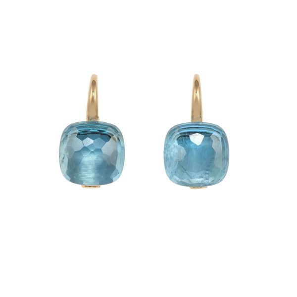 Pomellato. Orecchini “Nudo” con topazi azzurri