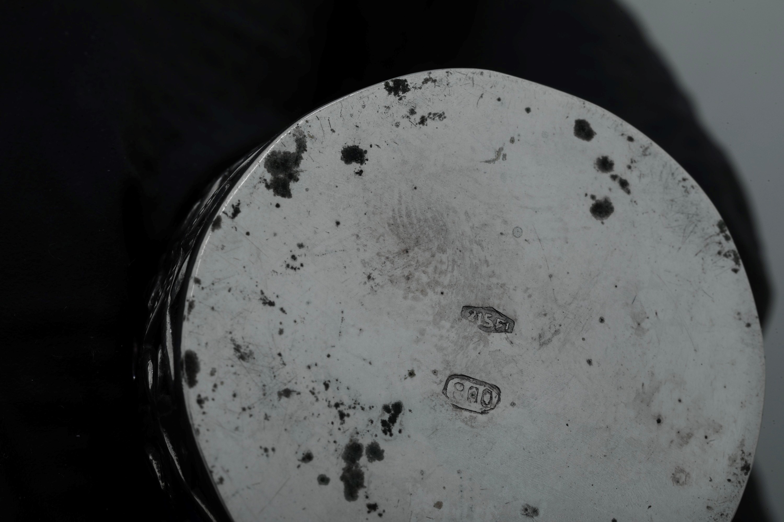 Argenteria italiana del XX secolo, Insieme di saliere in argento e metallo argentato