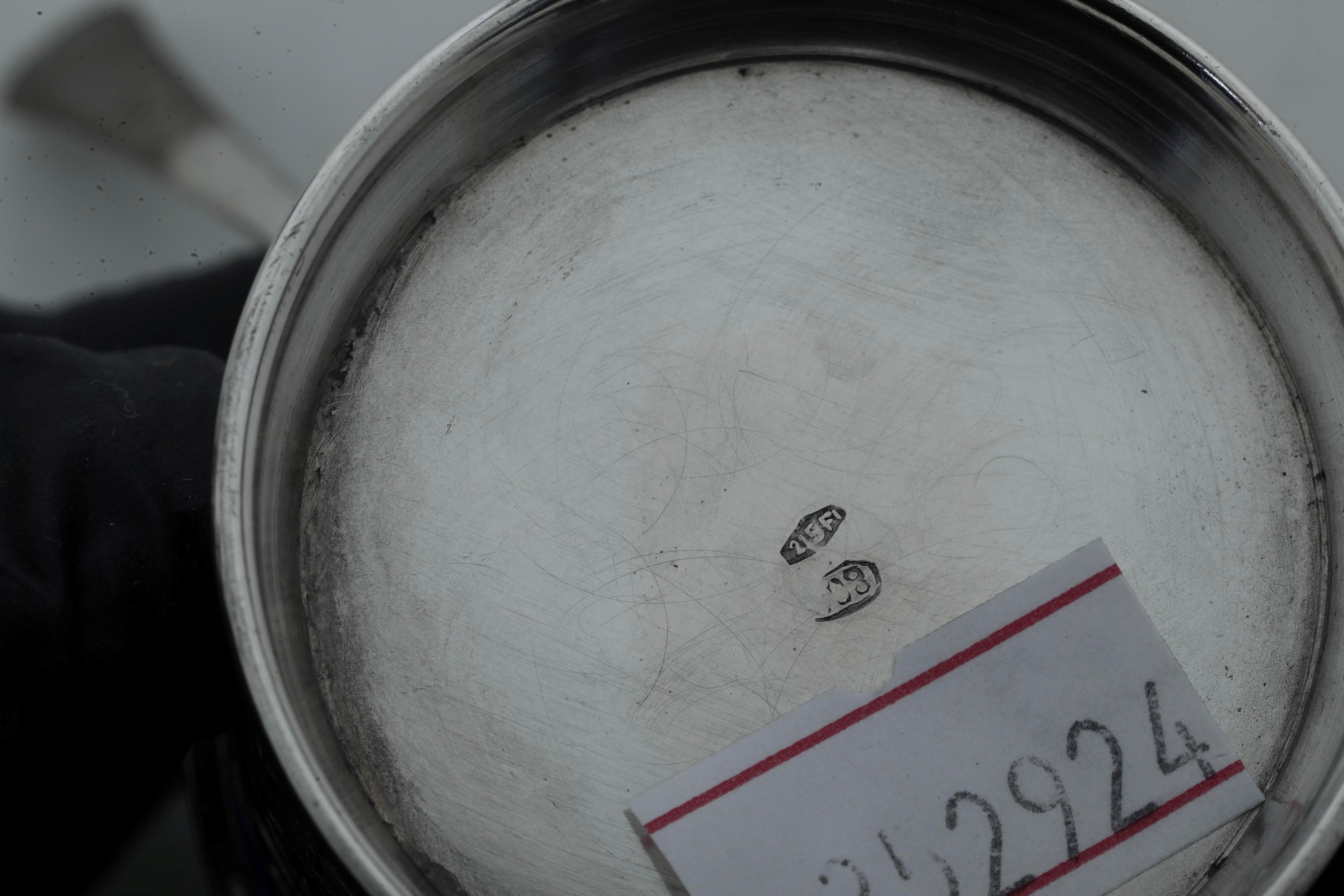 Argenteria italiana del XX secolo, Insieme di saliere in argento e metallo argentato