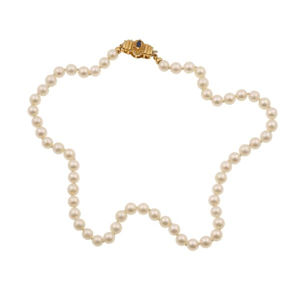 Pearl and gold necklace