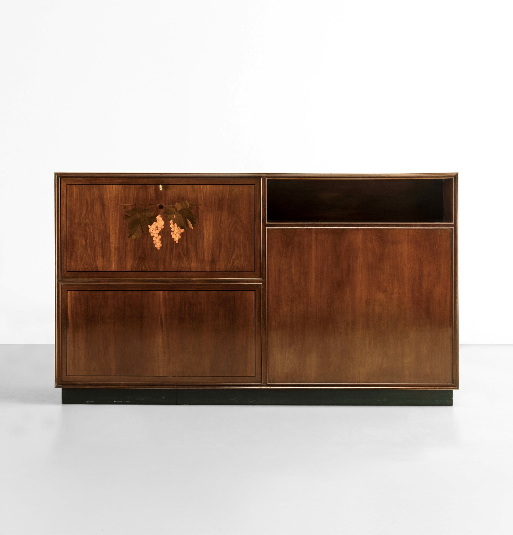 Mobile contenitore, legno impiallacciato ed ebanizzato con interno rivestito in cristallo specchi...