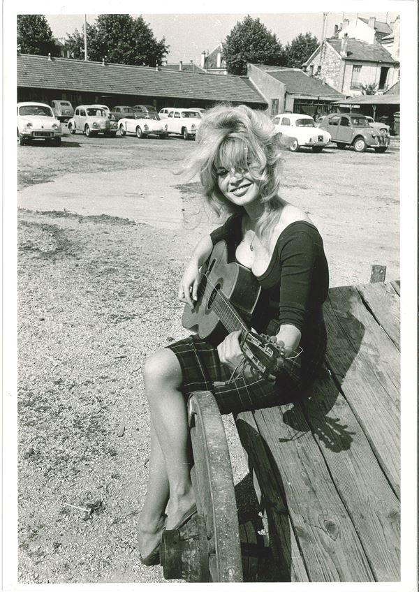 Giancarlo Botti - Brigitte Bardot con la chitarra