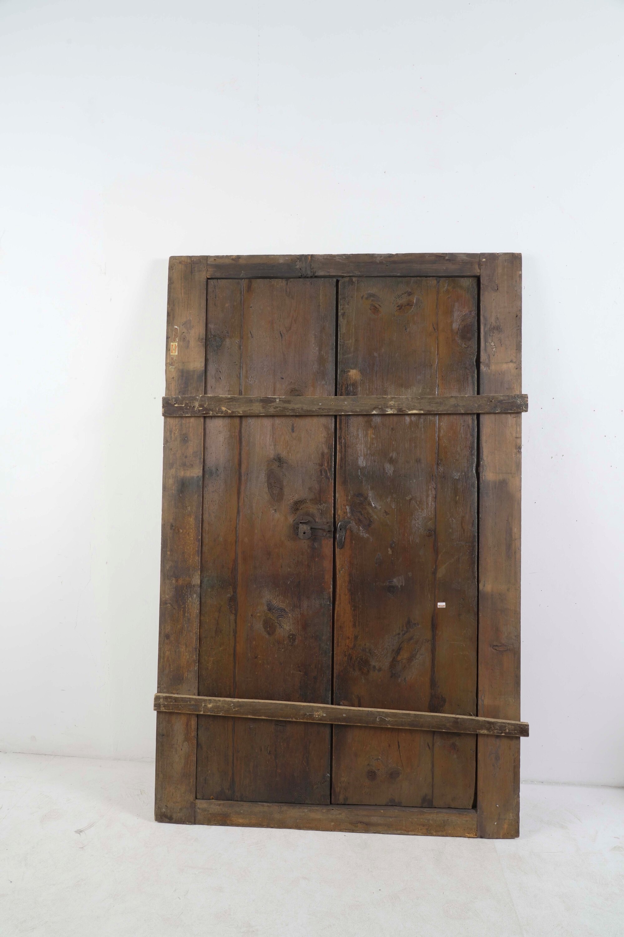 Portoncino a due ante in legno