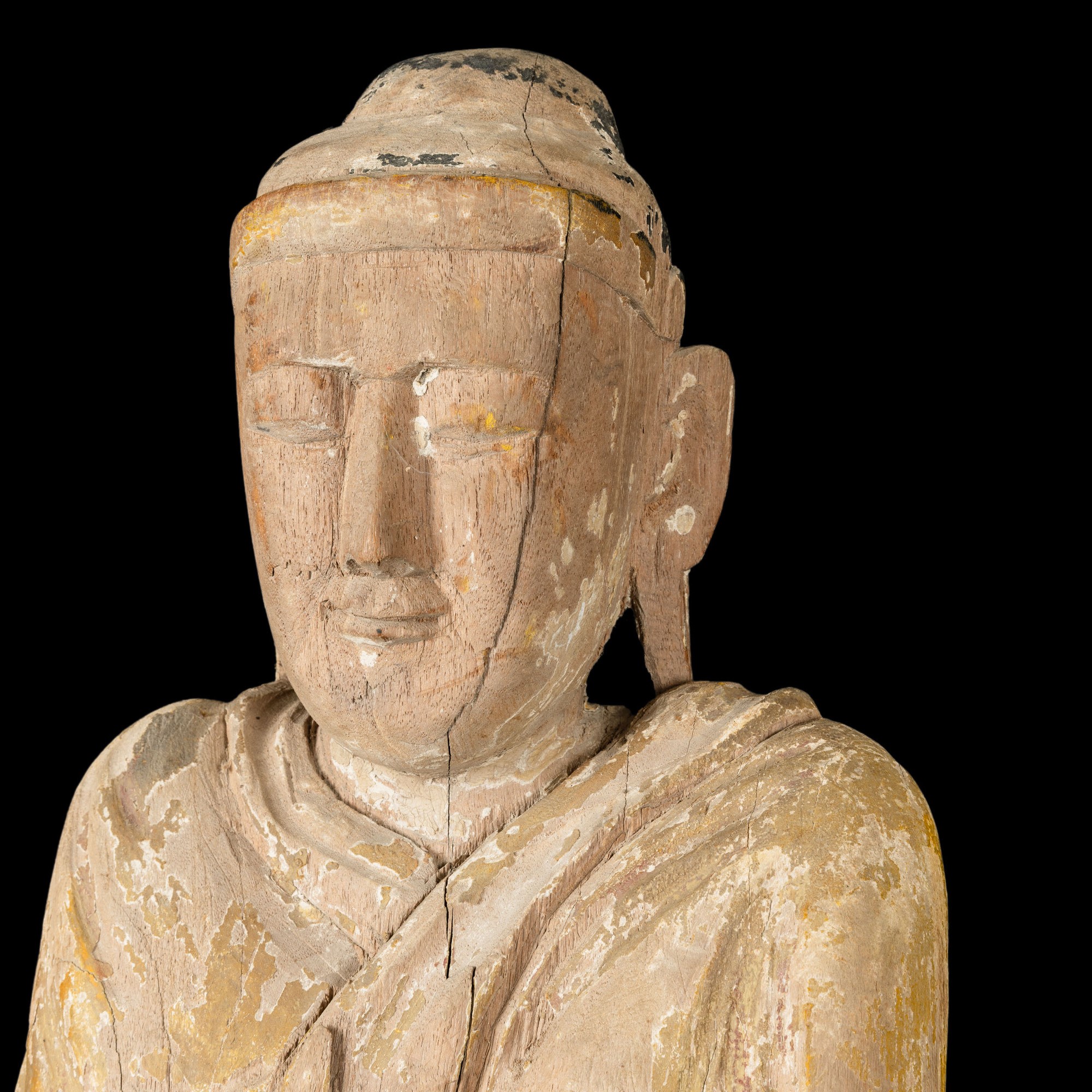 Birmania, Figura di Buddha stante in legno con tracce di policromia, XIX secolo