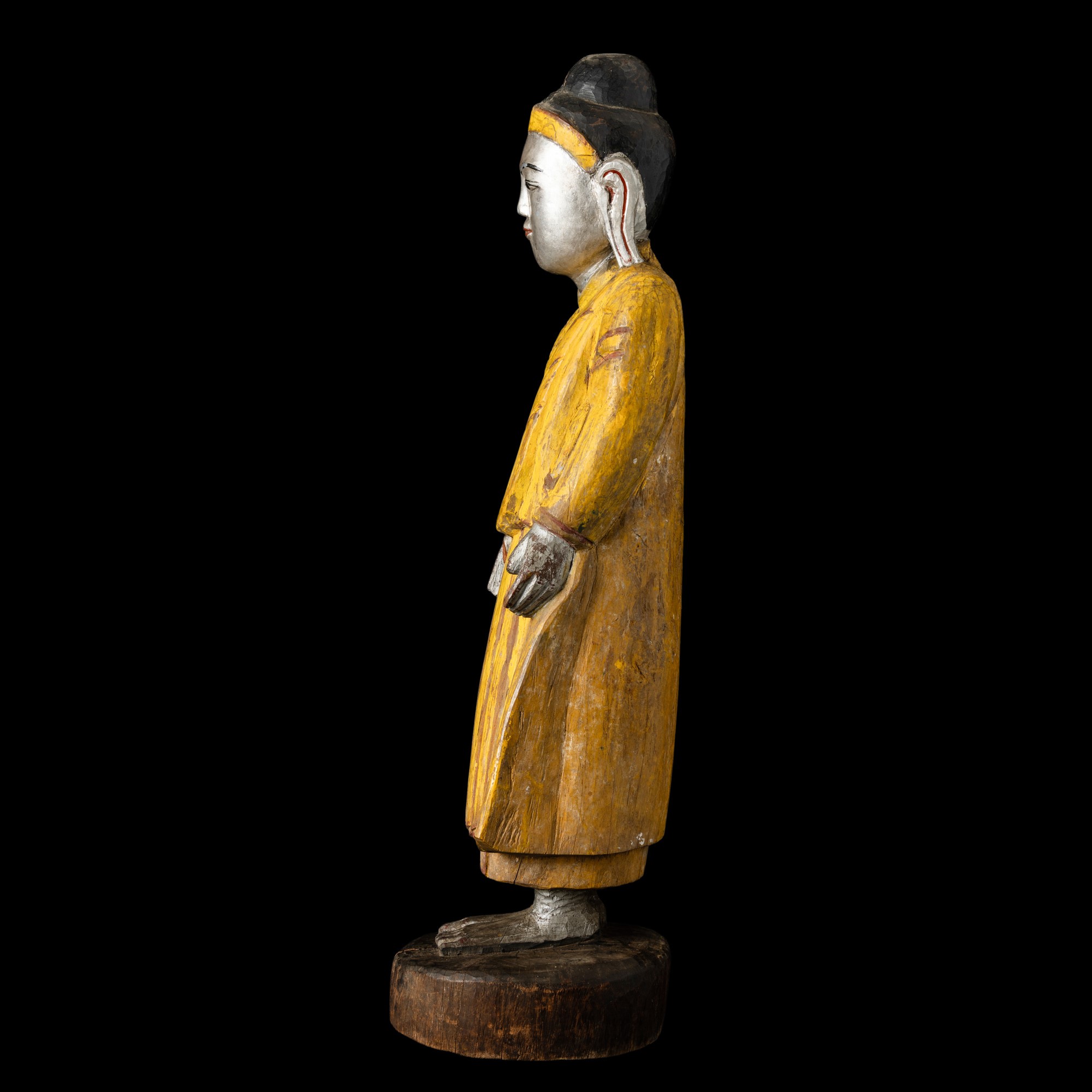 Figura di Buddha stante, scultura in legno dipinto, Birmania, XIX secolo