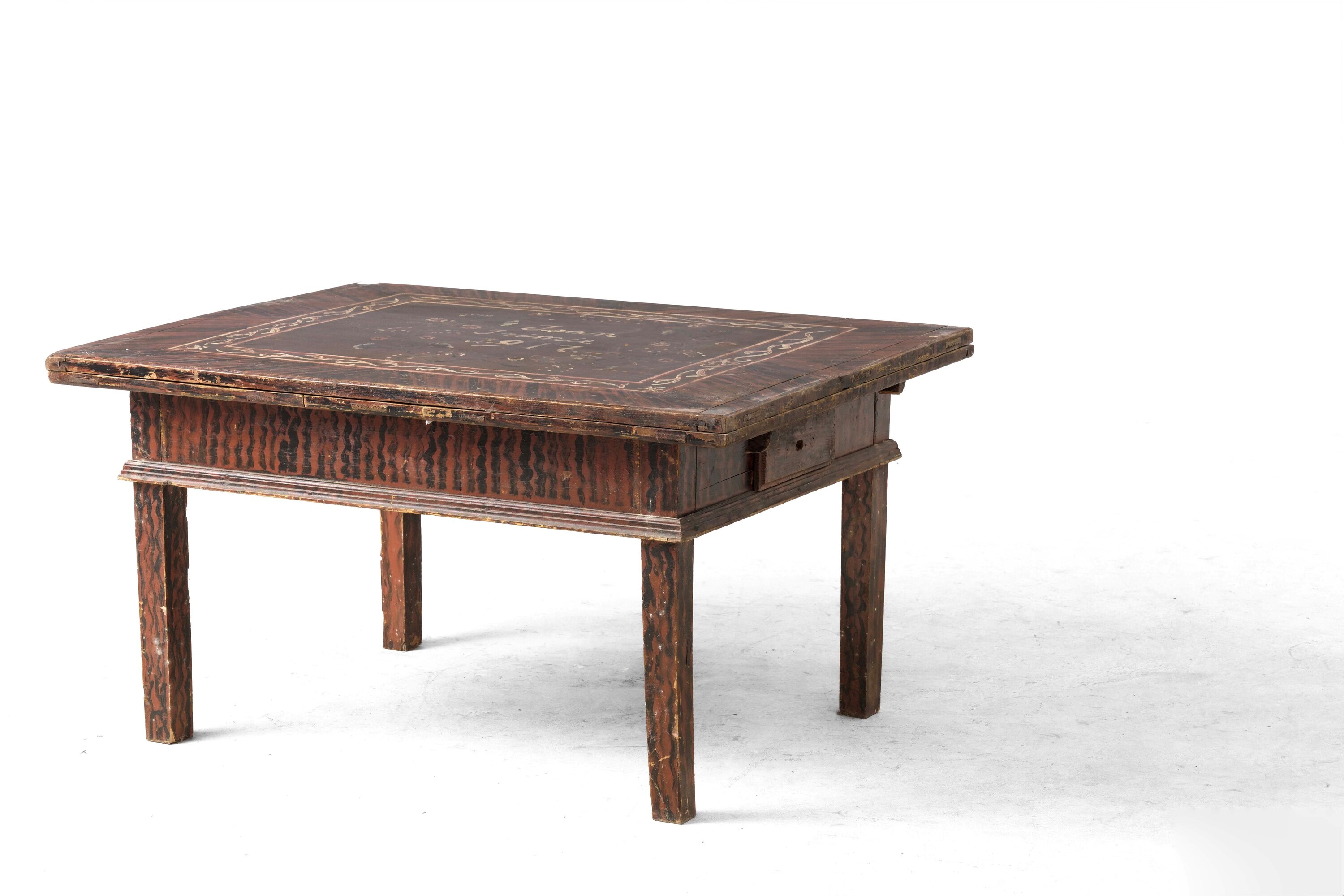 Tavolo allungabile in legno laccato e dipinto, Slovenia 1916