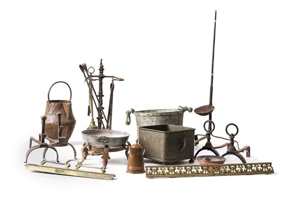 Lotto di vari oggetti in metallo e rame