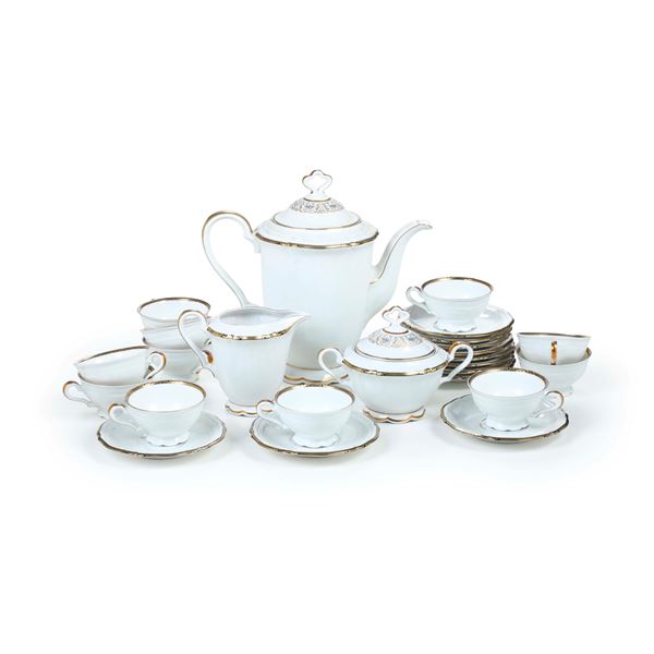 Servizio da caffè  “Marie Luise”.  Germania, Weiden, Manifattura Seltmann, XX secolo.