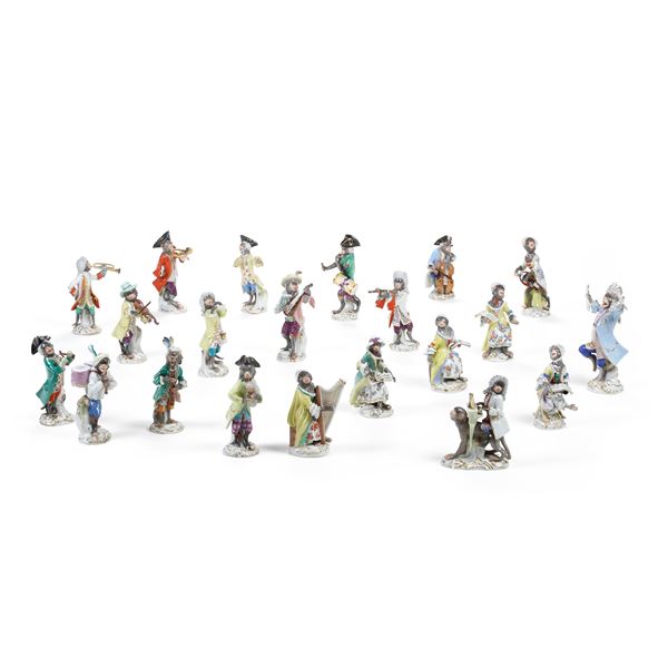 Figurine di scimmiette musicanti Meissen, XX secolo Modelli di J.J.Kaendler 