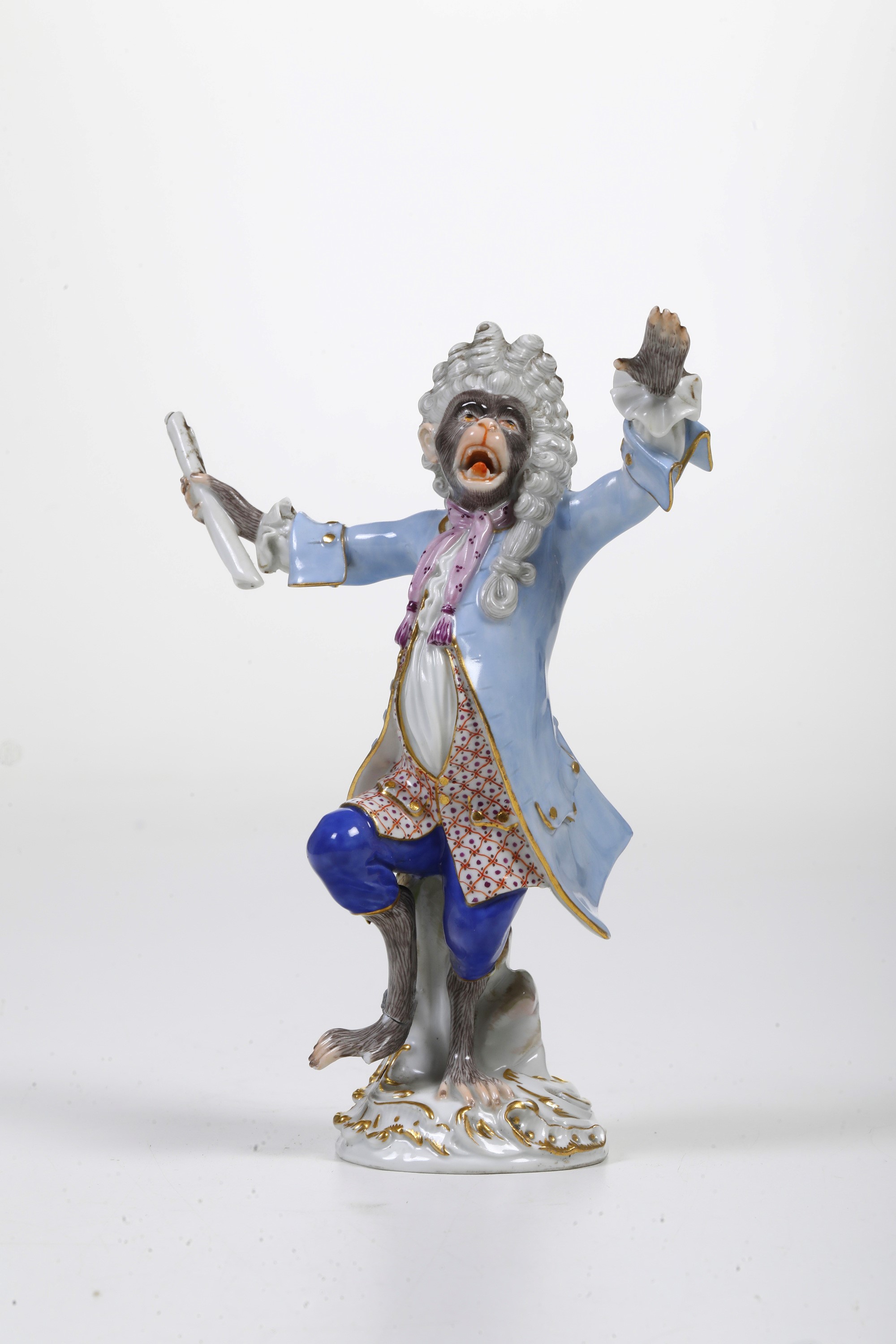 Meissen, Figurine di scimmiette musicanti, modelli di J.J. Kaendler, porcellana, XX secolo