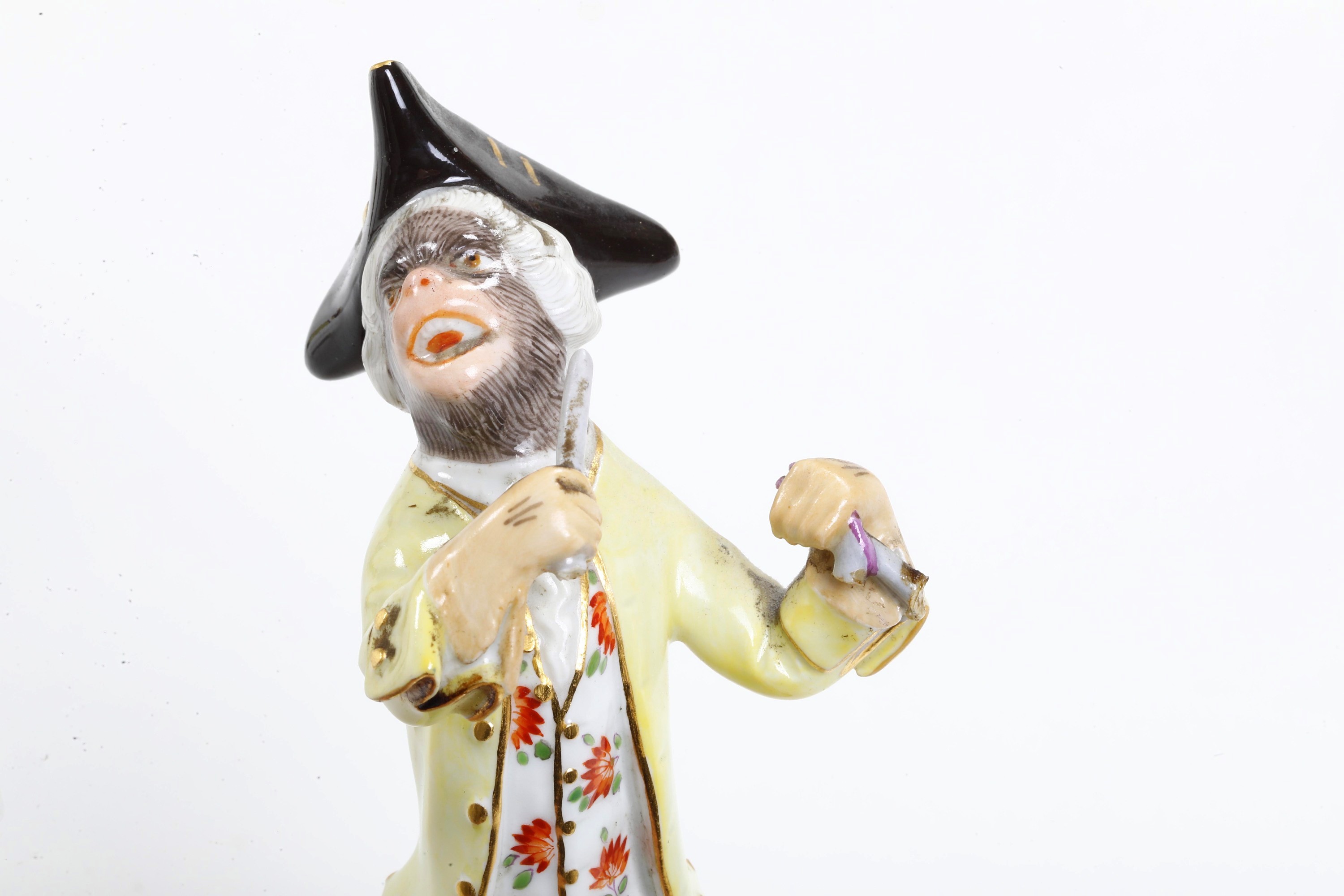 Meissen, Figurine di scimmiette musicanti, modelli di J.J. Kaendler, porcellana, XX secolo