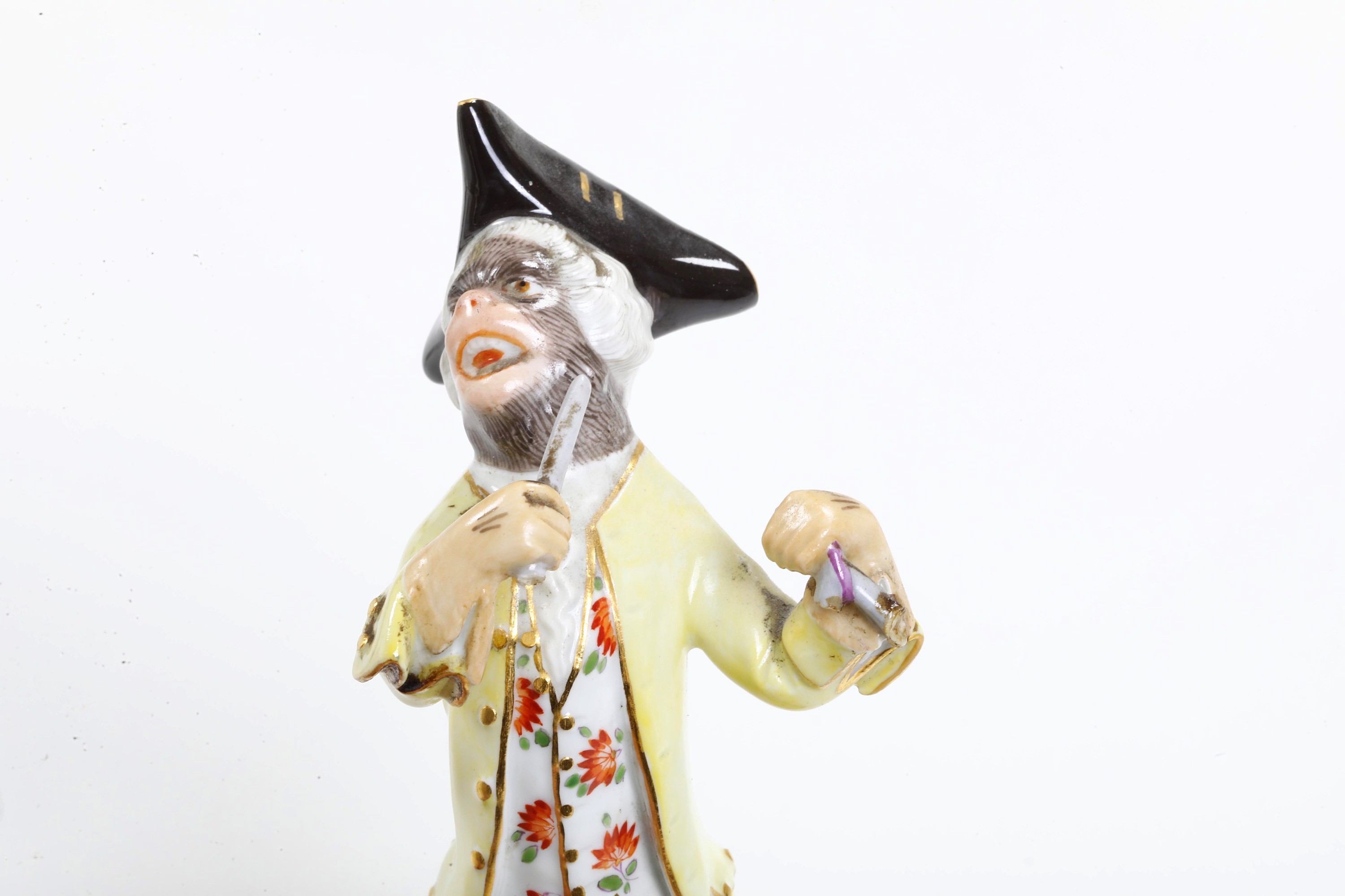 Meissen, Figurine di scimmiette musicanti, modelli di J.J. Kaendler, porcellana, XX secolo