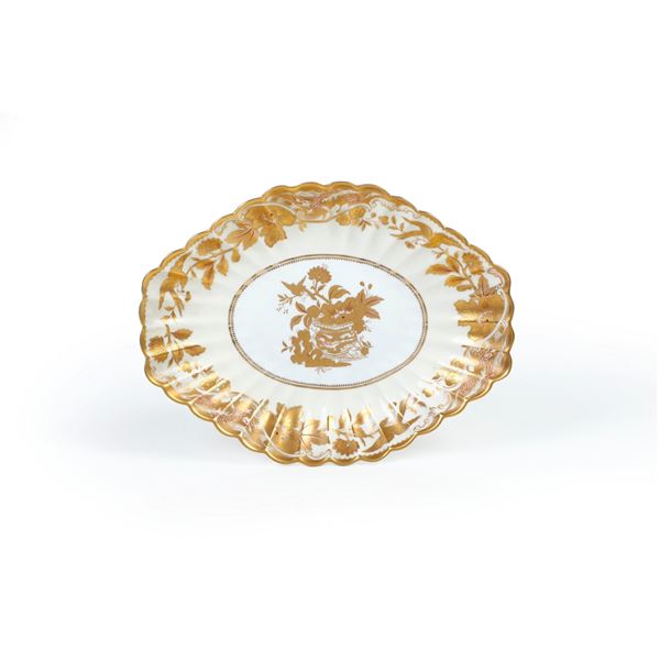 Vassoietto. Inghilterra, Staffordshire, Manifattura Powell, Bishop & Stonier, 1891-1936.