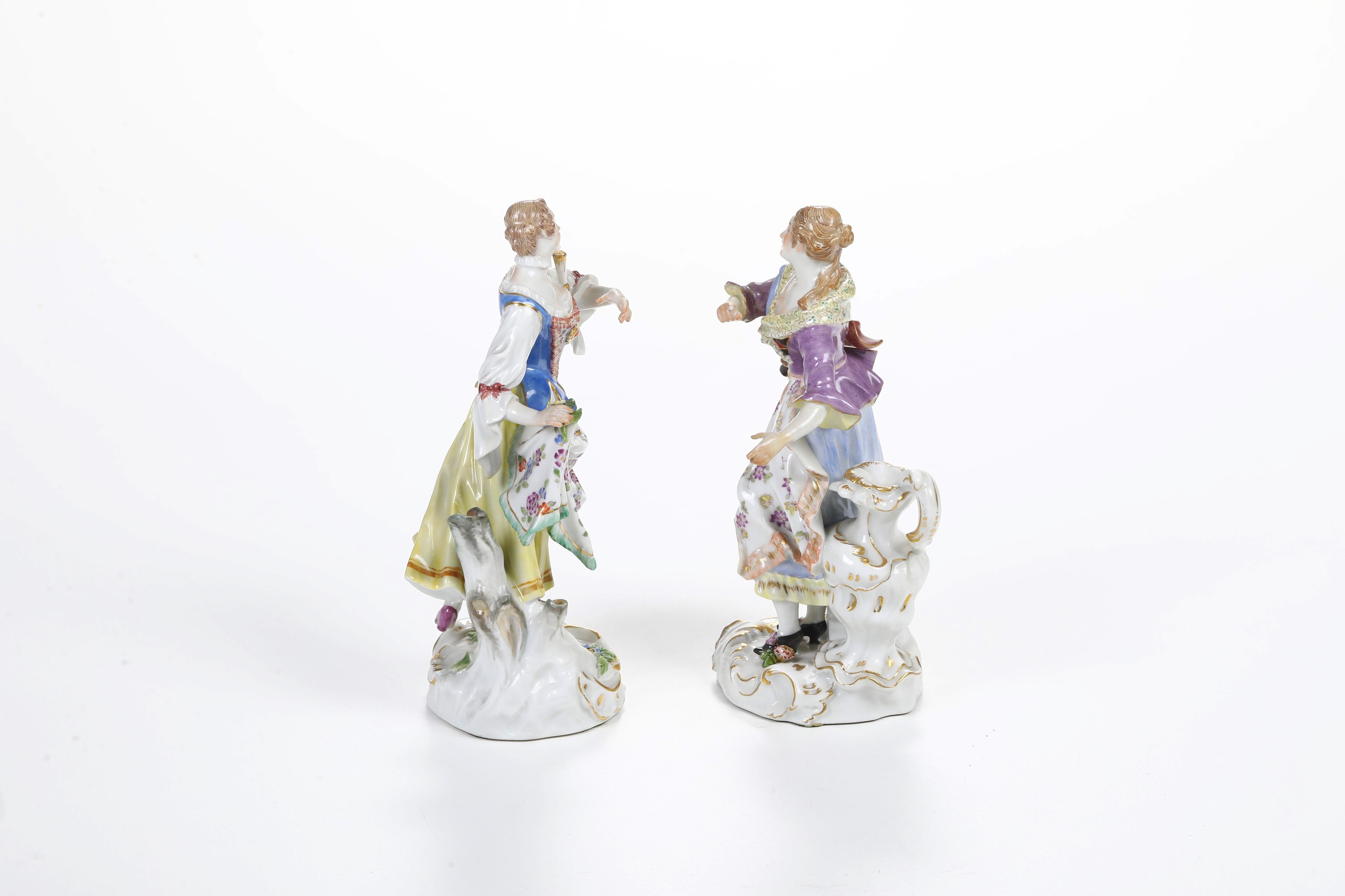 Meissen, Due figurine di giovani, porcellana, XX secolo
