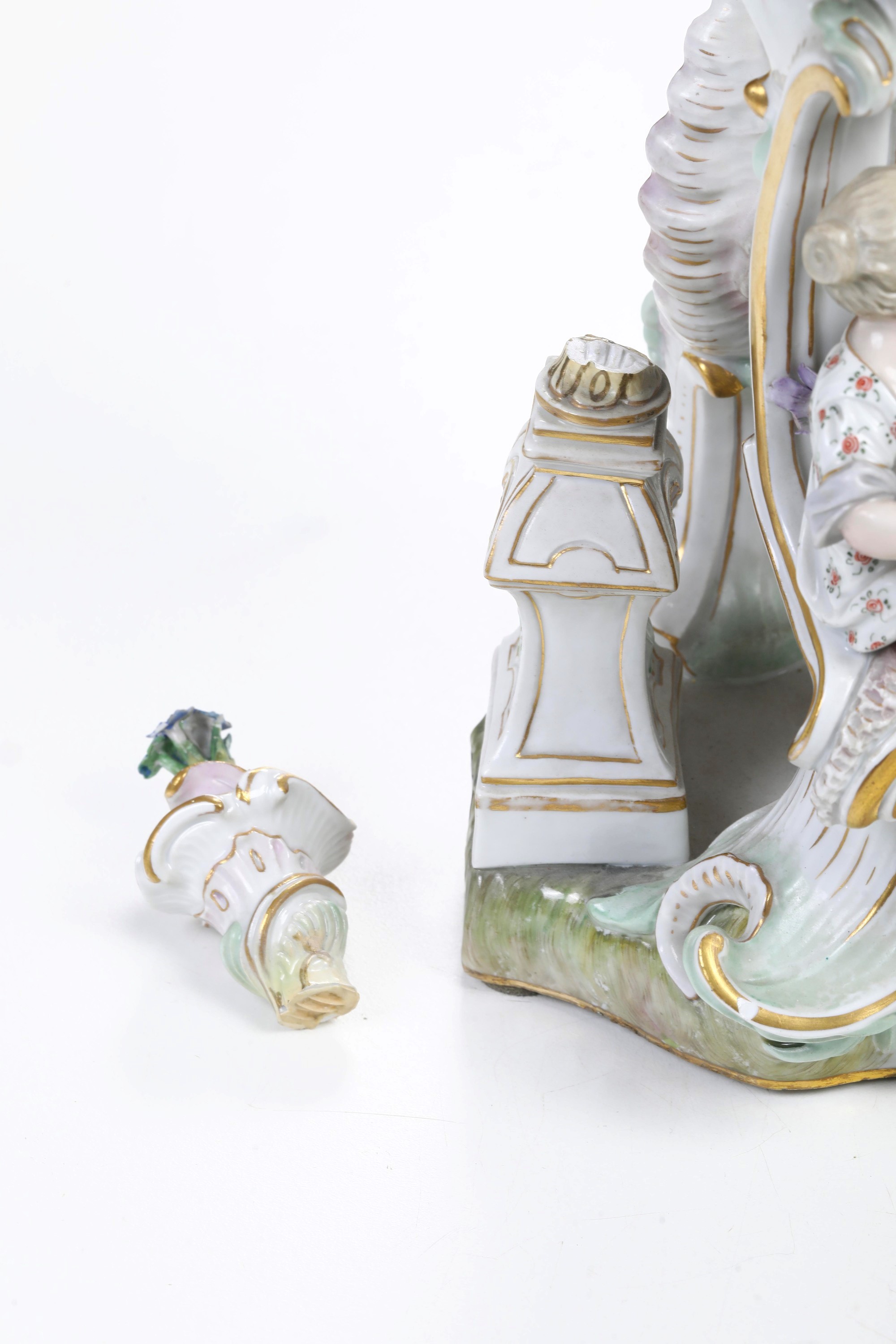 Meissen, Gruppo con bimbi, porcellana, fine XIX secolo