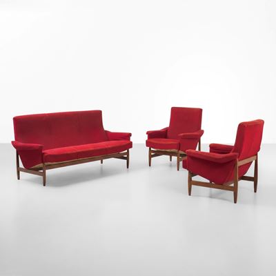 Prod. Italia (ca. 1960), Divano e due poltrone, struttura in legno rivestita in tessuto