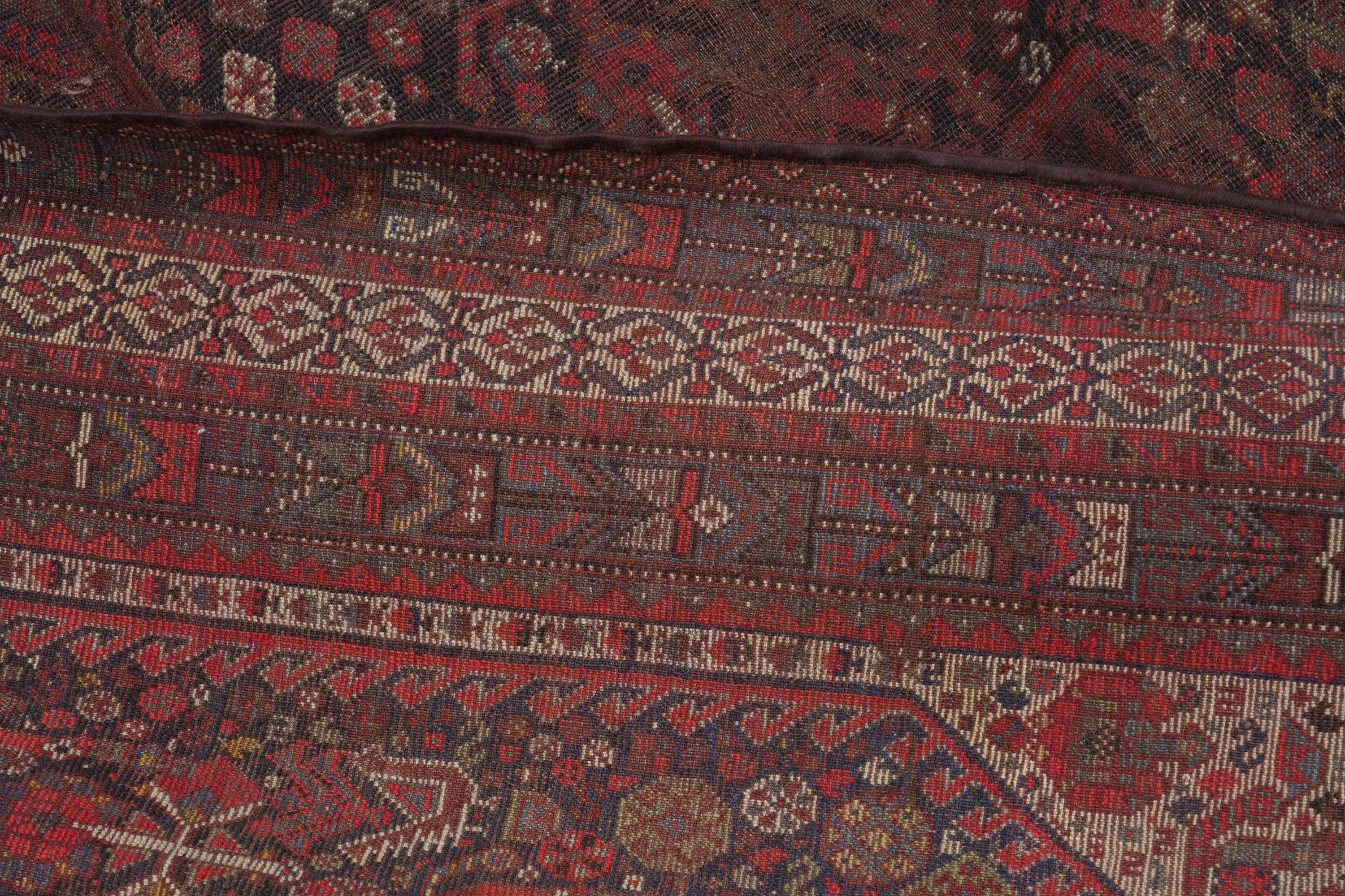 Tappeto sud Persia, inizio XX secolo, cm 125x295