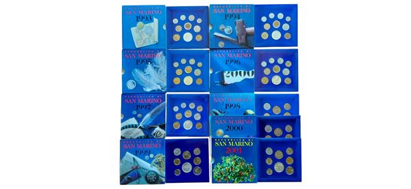 San Marino 1993-2001: 9 divisionali FdC contenenti altrettante monete da 1000 e 5000 Lire FdC in argento.