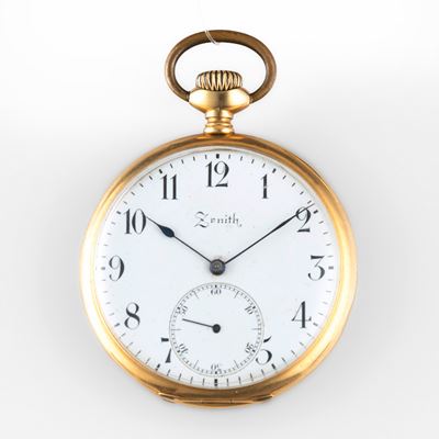 Orologio da tasca in oro giallo 18k con quadrante in smalto bianco e carica manuale