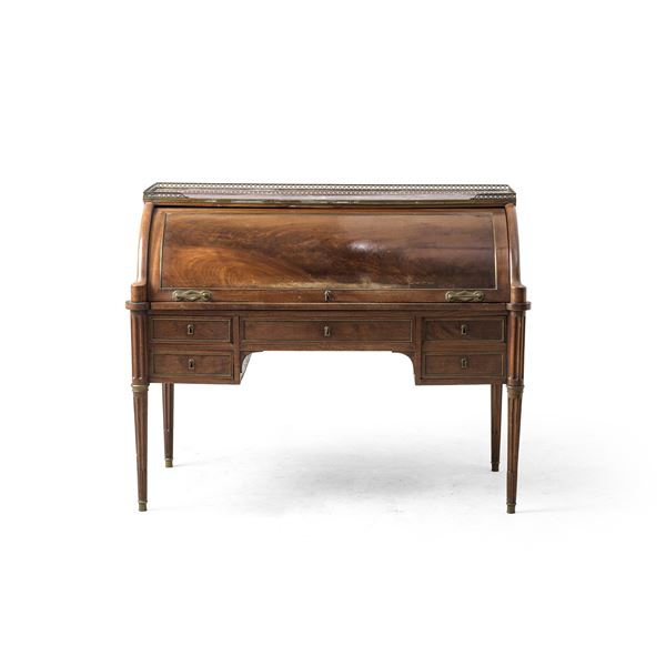 Scrivania a rullo. XIX-XX secolo