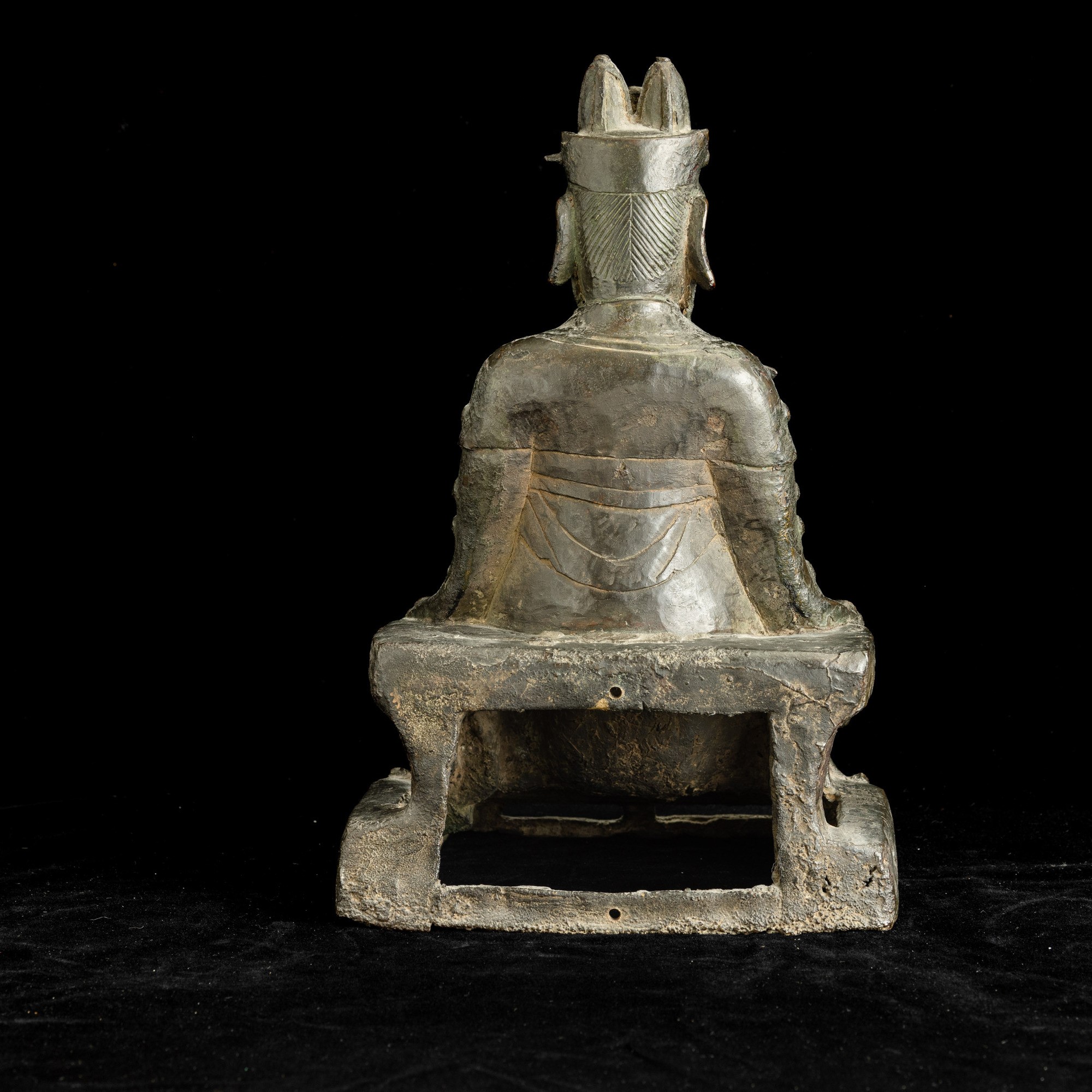 Figura di dignitario, bronzo, Cina, Dinastia Ming, XVII secolo