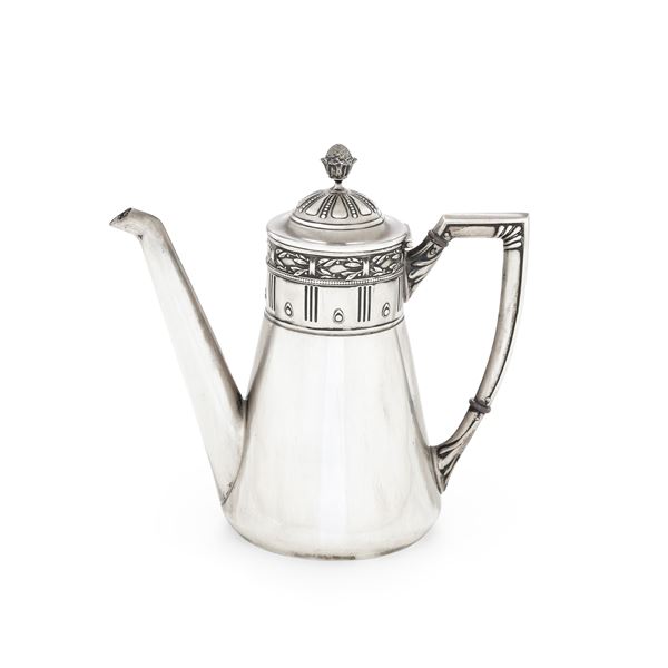 Elegante teiera. Jugendstil, Germania, inizi del XX secolo
