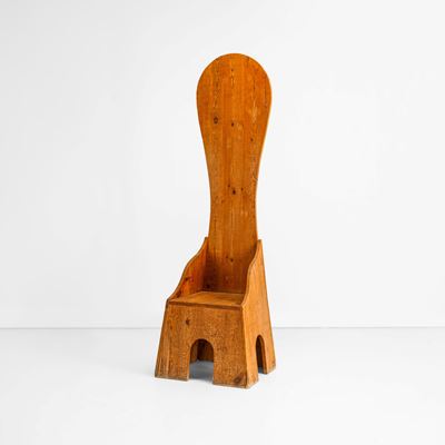 Sedia alta in legno di Pino di Russia