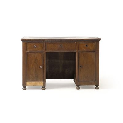 Scrivania in noce, cm 130x68x84