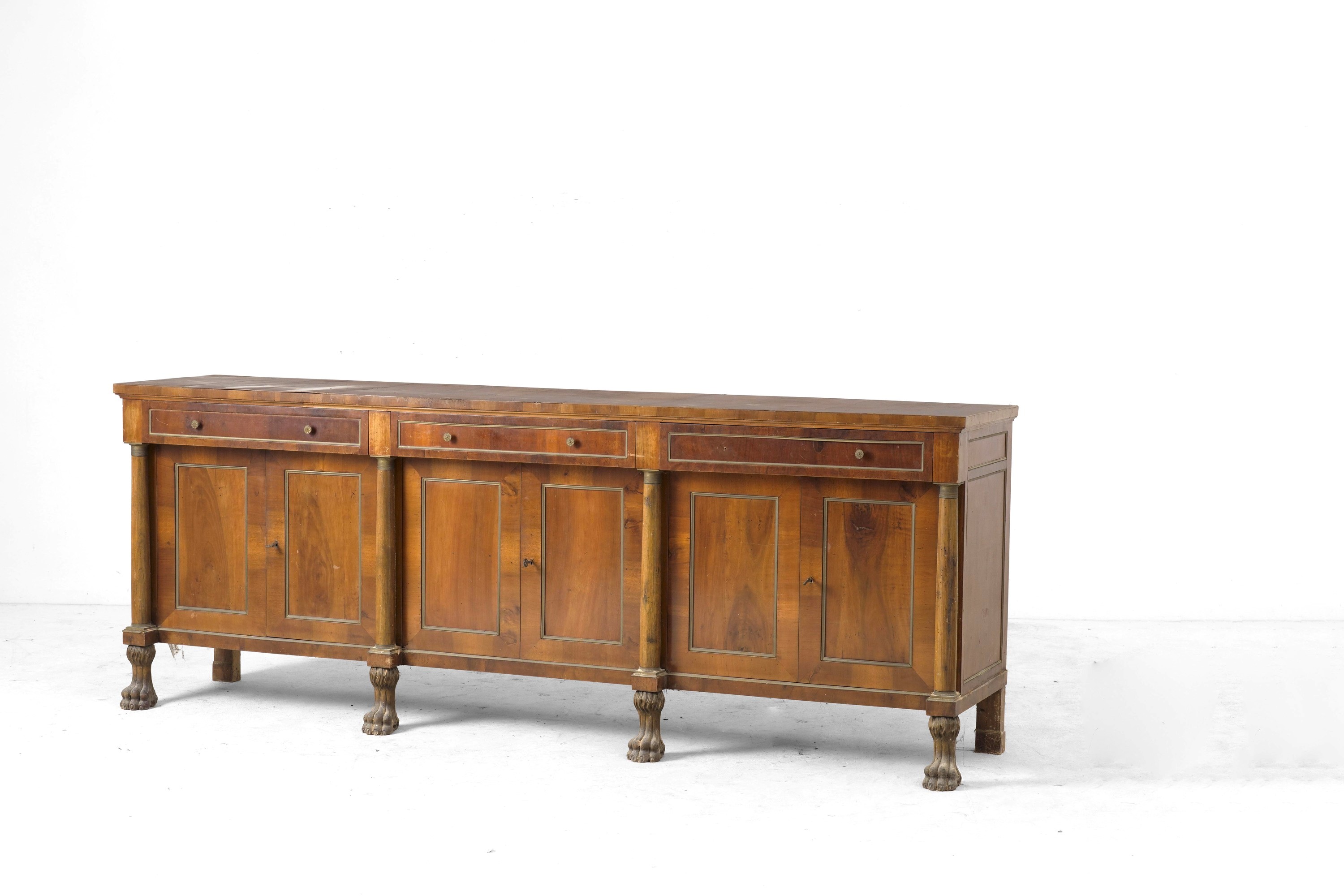 Credenza in Stile Impero con Piedi Ferini