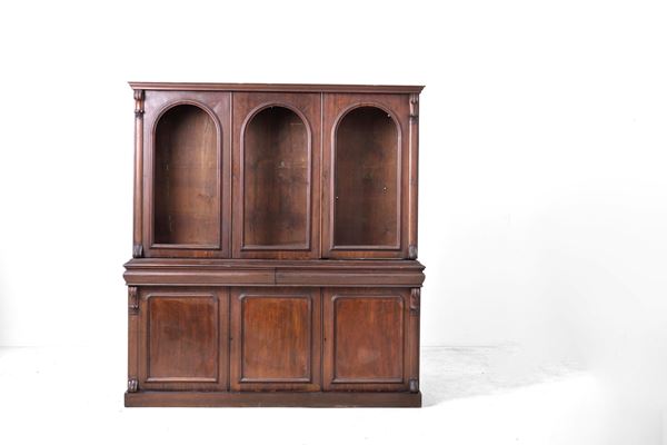 Libreria a doppio corpo. XIX-XX secolo