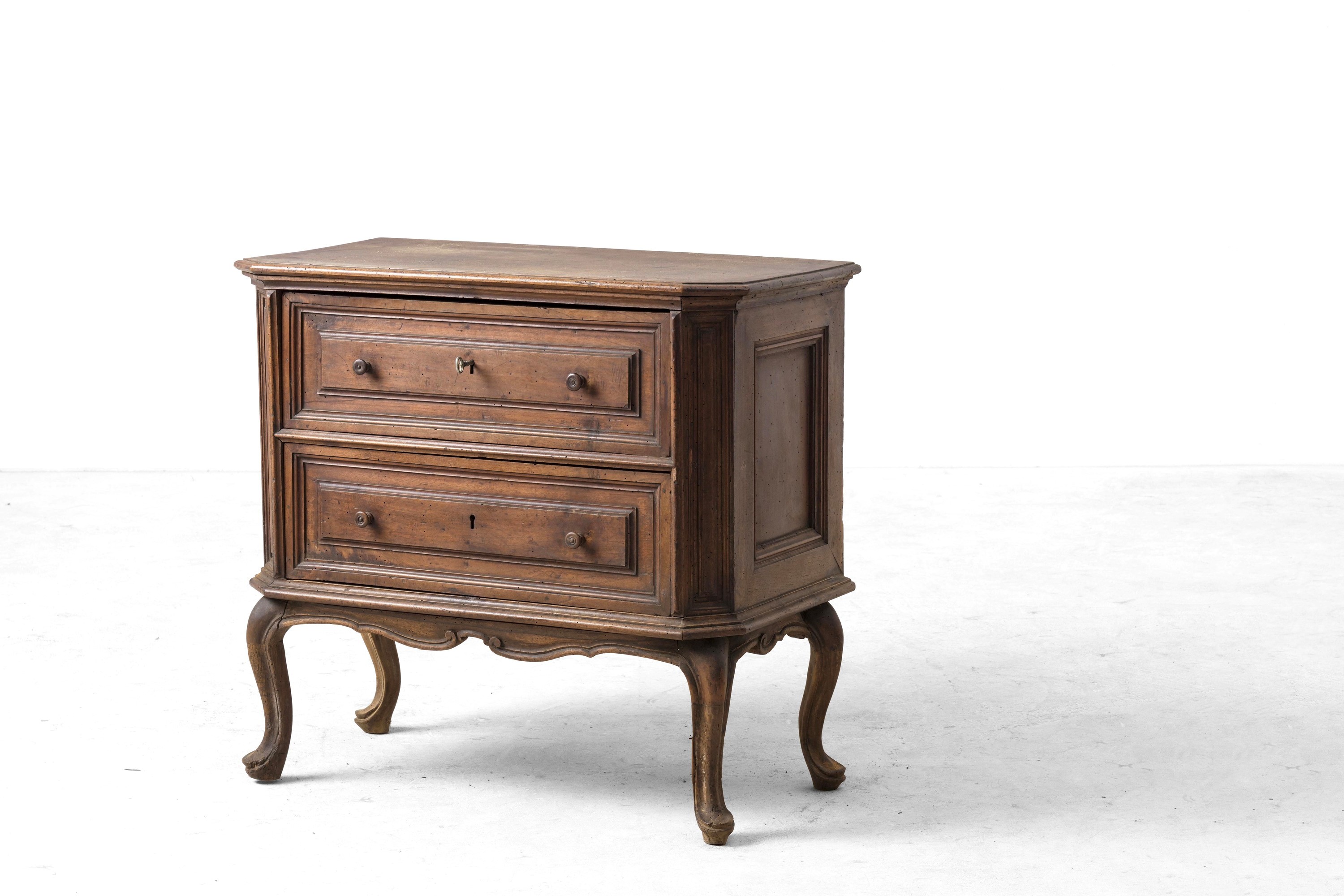 Comoncino a due cassetti, XIX-XX secolo, mobile in legno