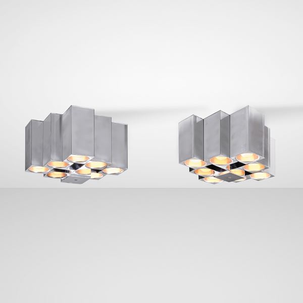 Due lampade a plafone