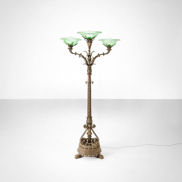 Grande lampada da terra