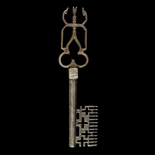 Chiave gotica in ferro forgiato. Francia, XV secolo