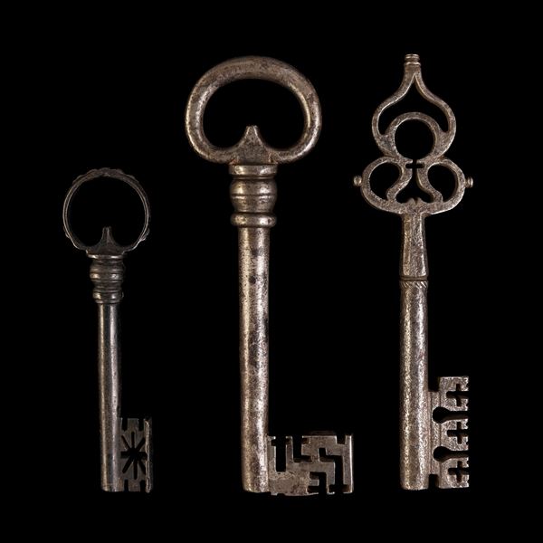 Tre chiavi tardorinascimentali in ferro. Germania, XVI-XVII secolo