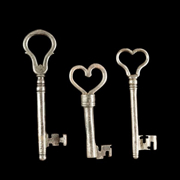 Tre chiavi in ferro forgiato. Italia settentrionale, XVII secolo