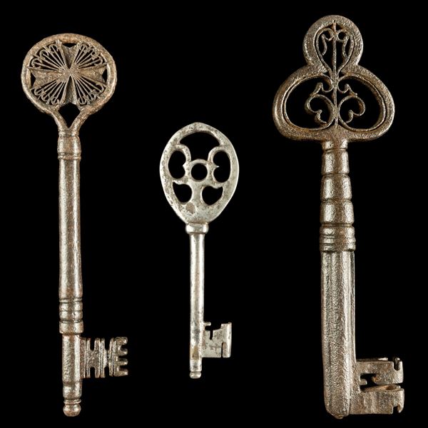 Tre chiavi in ferro forgiato. Francia e Alto Adige, XVII secolo