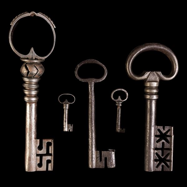 Cinque chiavi in ferro forgiato. Germania, XVII secolo