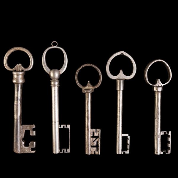 Cinque chiavi in ferro forgiato. Germania, XVII secolo