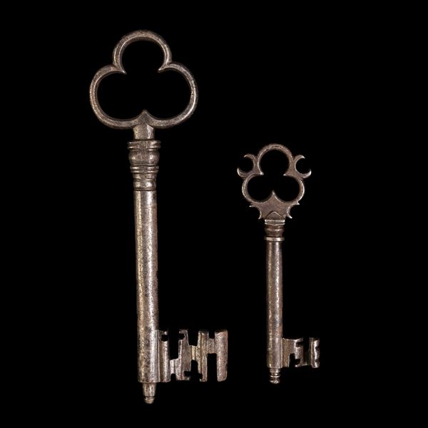 Due chiavi in ferro forgiato. Francia, XVII-XVIII secolo