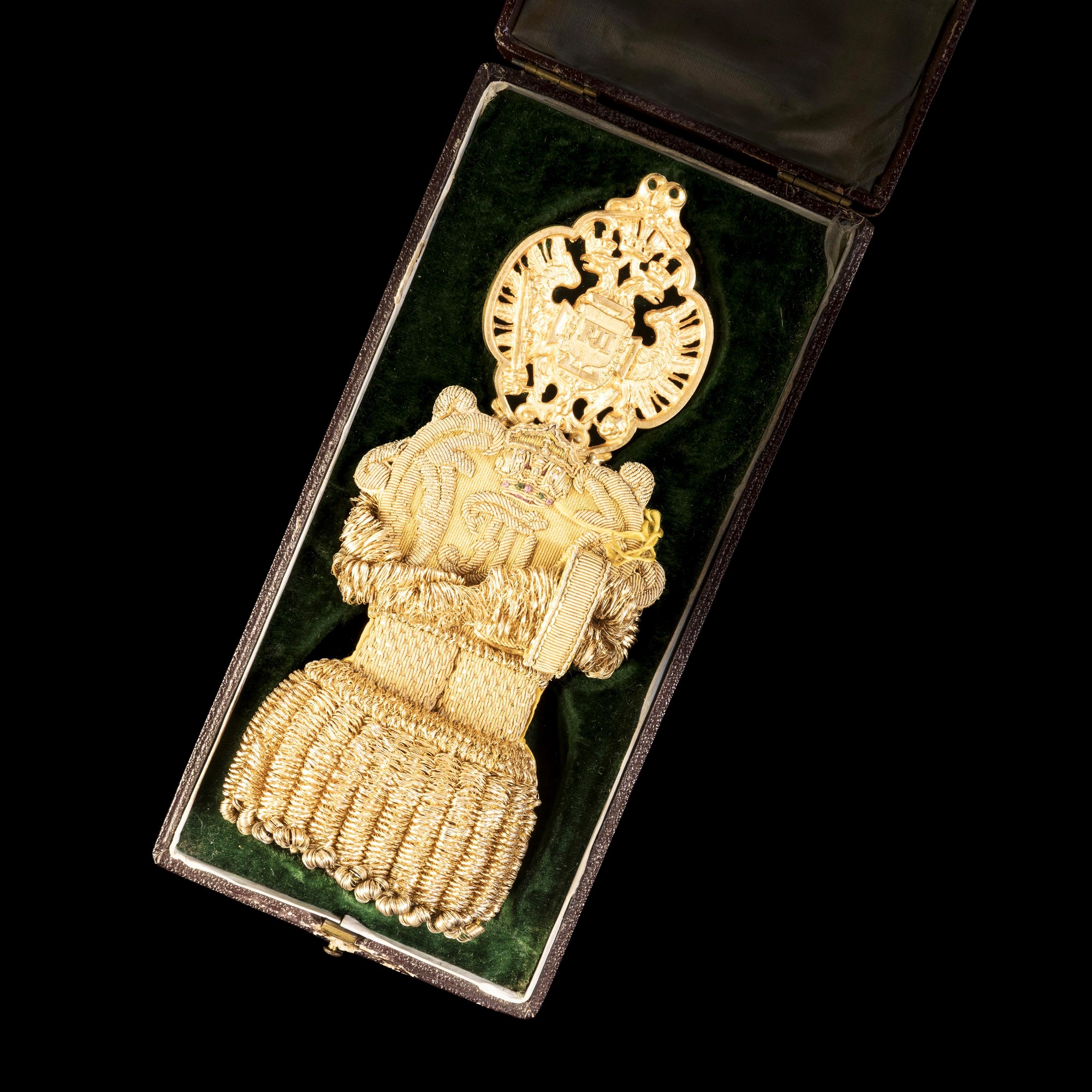 Francesco Giuseppe, Chiave di rappresentanza in bronzo dorato con impugnatura ad aquila bicipite,...