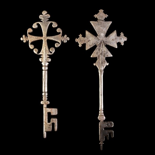Due chiavi Copte africane da preghiera in ferro forgiato. XVIII secolo