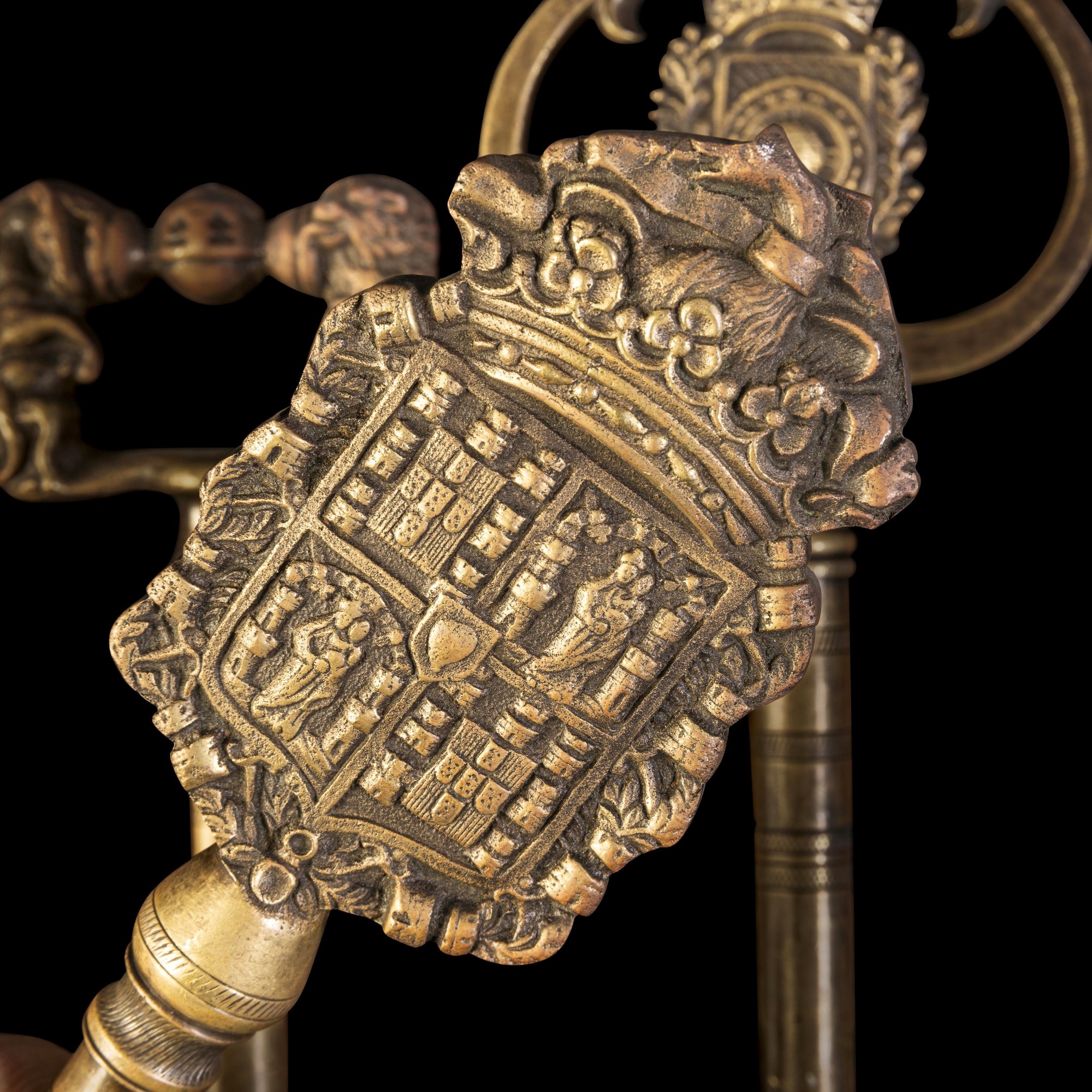 Set di quattro chiavi simboliche in ottone, Portogallo, XIX secolo