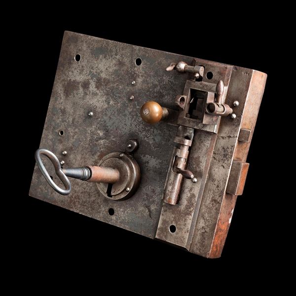 Serratura in ferro per porta esterna. Veneto, XIX secolo 