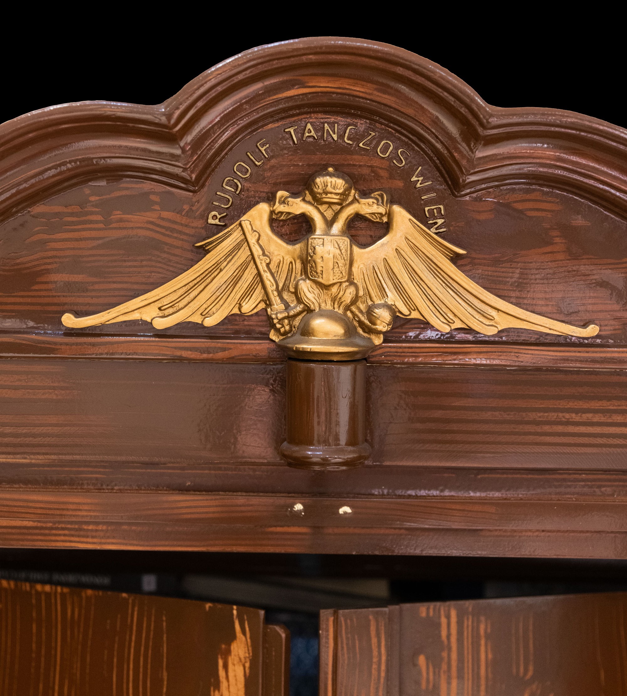Cassaforte a finto legno a due porte, Austria, fine XIX secolo